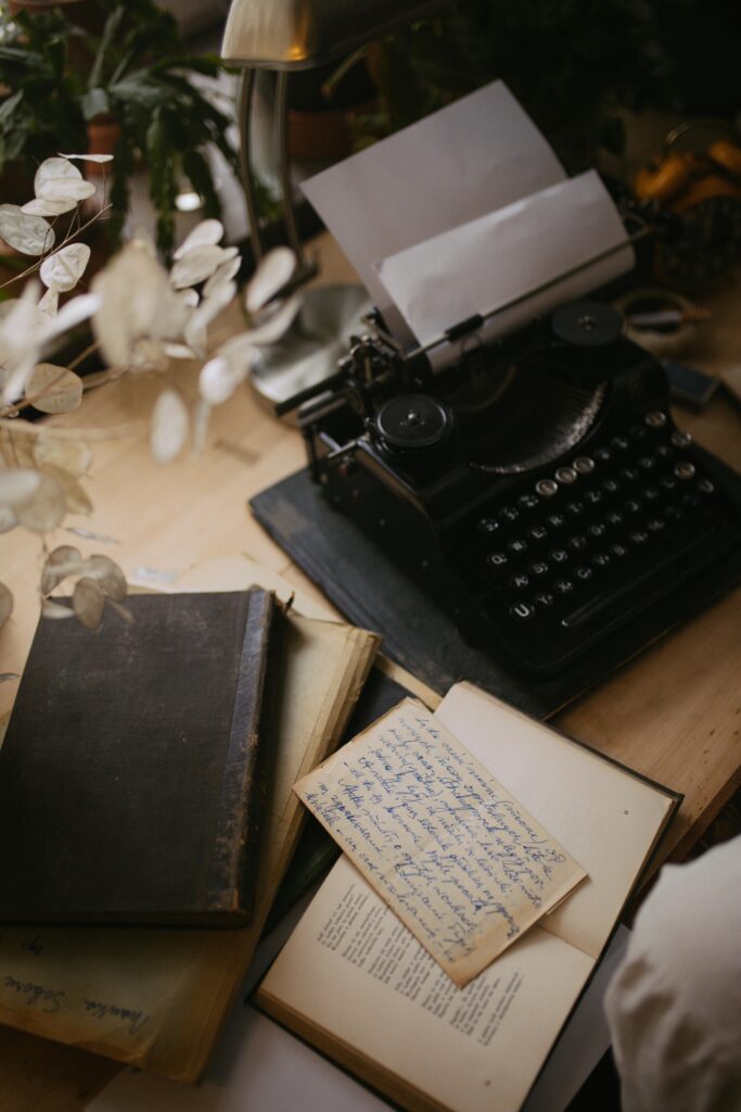Découvrez comment commencer l’écriture de votre biographie, structurer vos souvenirs et raconter votre vie avec sens et clarté.